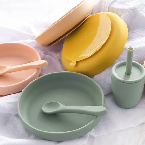 100%Food Safe Approve Silicone Children's Tableware Fashionable Round