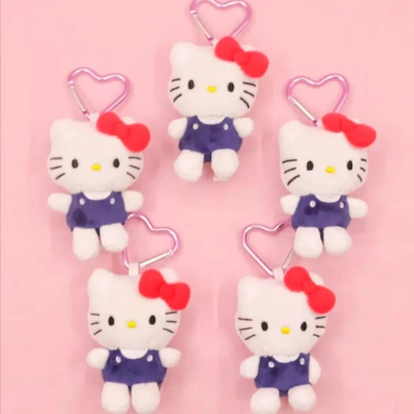 Sanrio  Hello Kitty heart-shaped button plush pendant suitable for